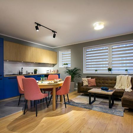 W&K Apartments - Blue Suite - Faktura Vat, Parking Кошалін Екстер'єр фото