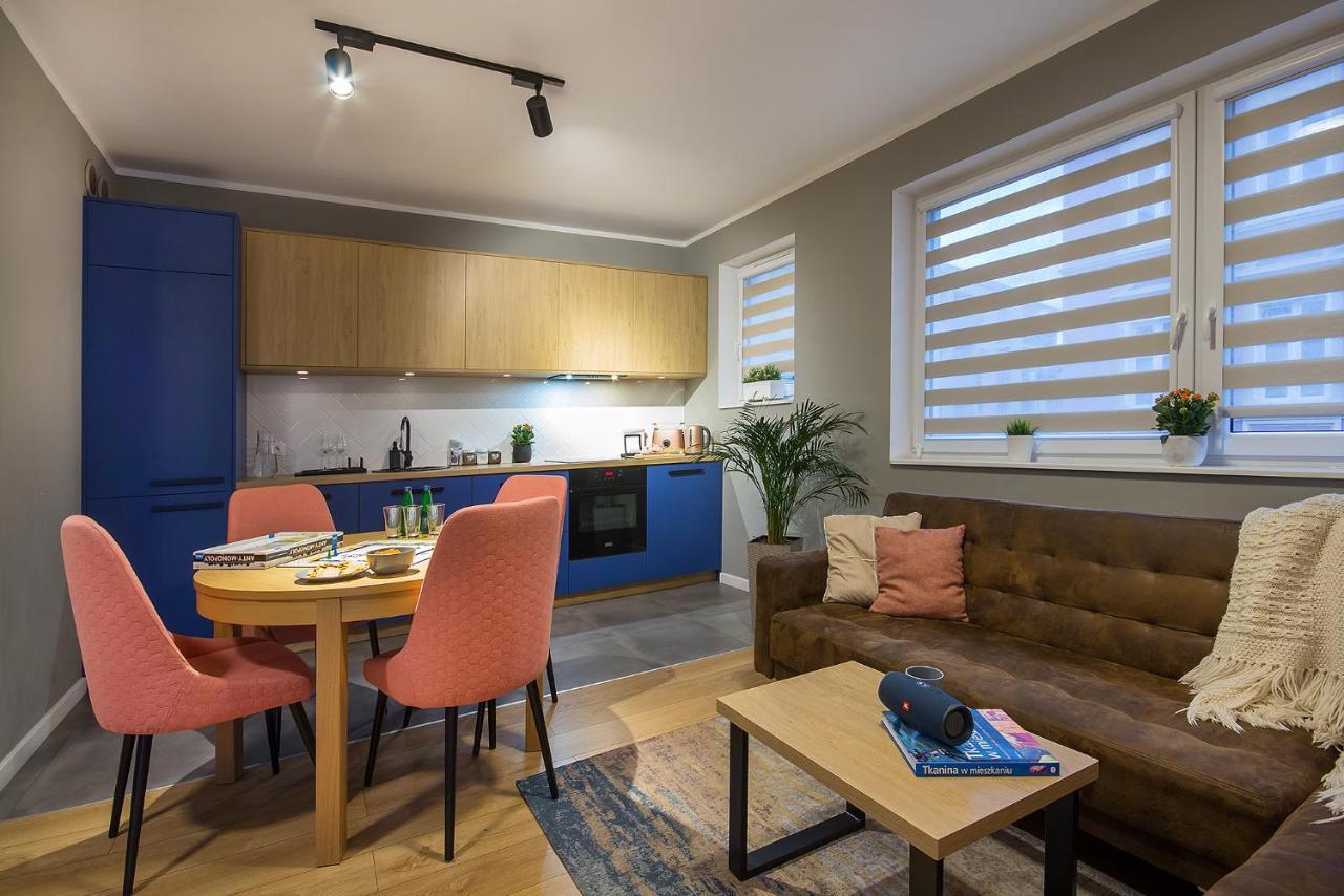 W&K Apartments - Blue Suite - Faktura Vat, Parking Кошалін Екстер'єр фото